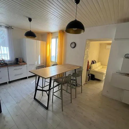Vila La Maison Blanche *